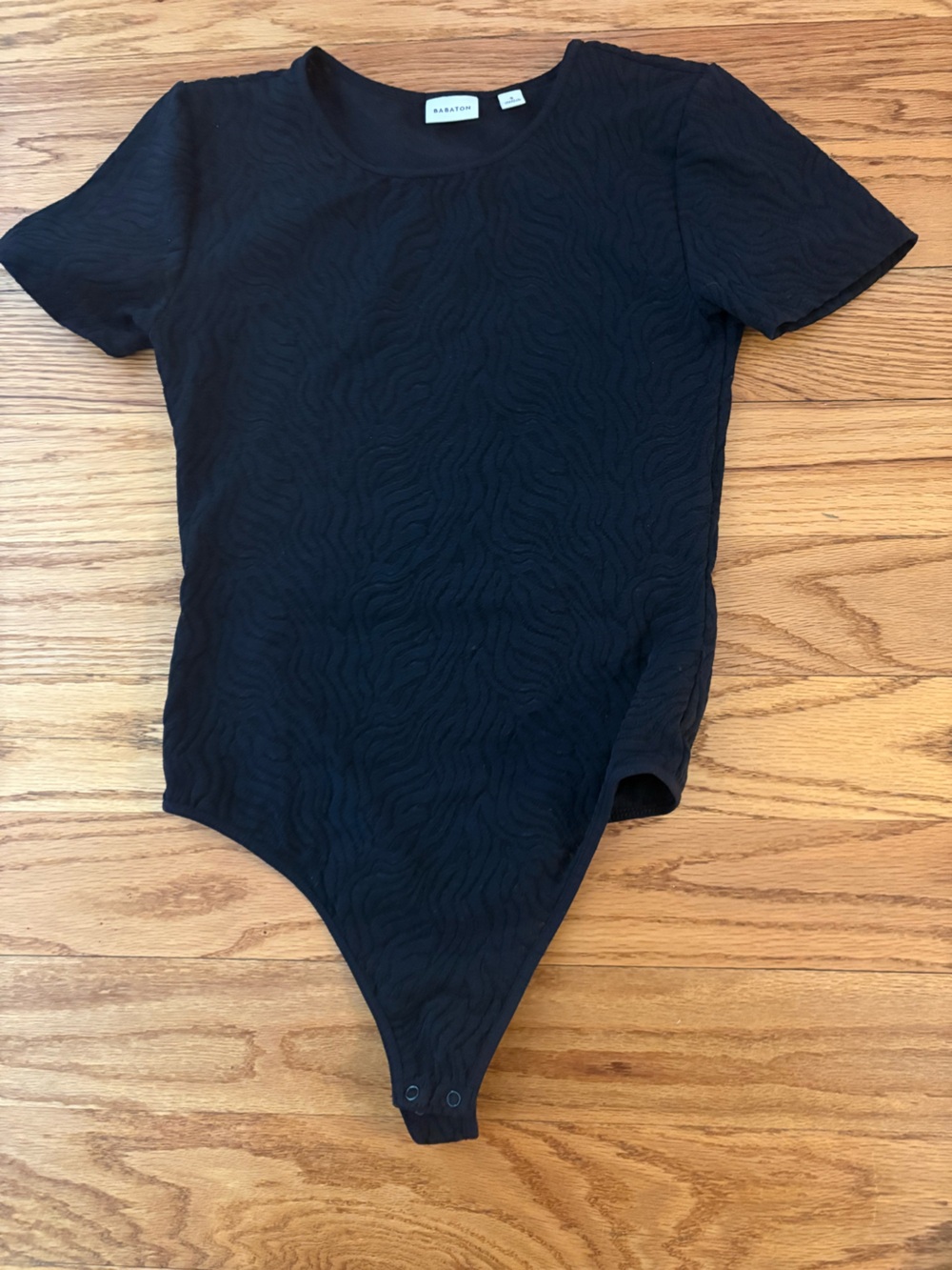 Babaton Black Textured Short-Sleeve Top